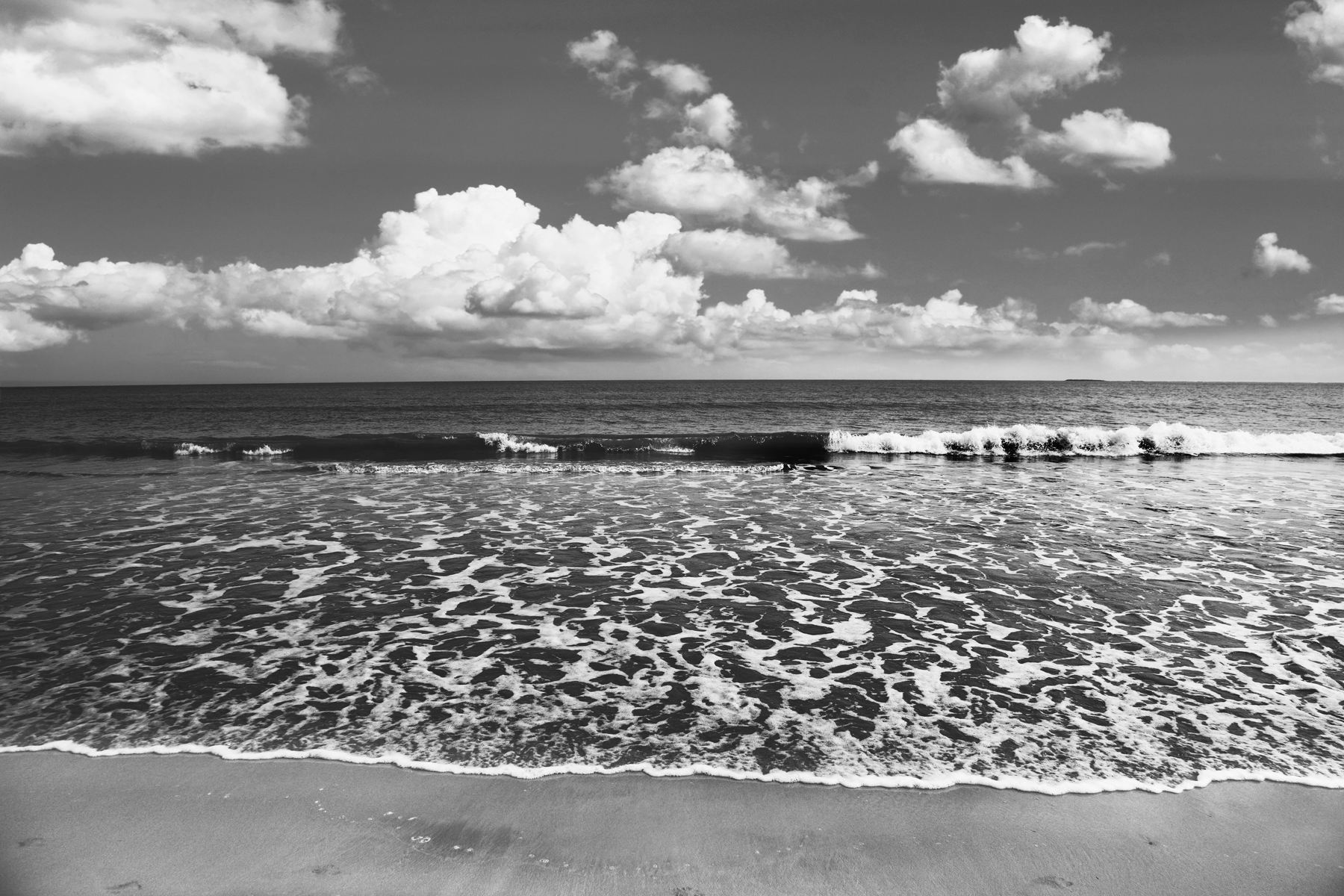 AL02220BW